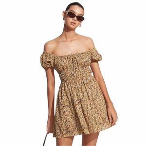 NWT! REVOLVE | FAITHFULL THE BRAND Viola Edelyn Floral Print Mini Dress. Size 6.